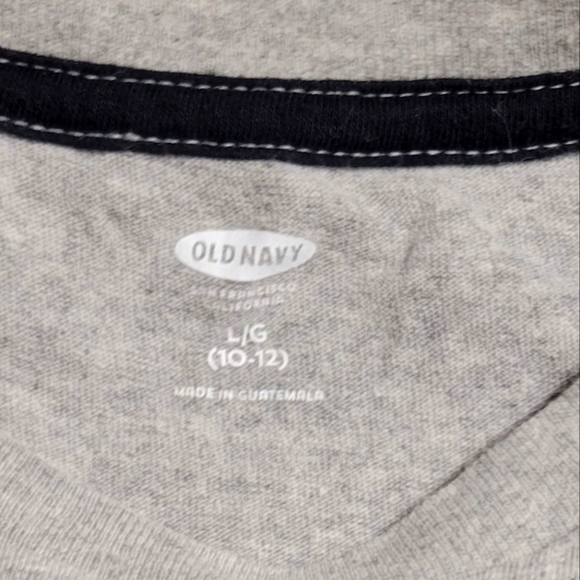 Two Old Navy Childrens T-Shirts - Picture 3 of 6